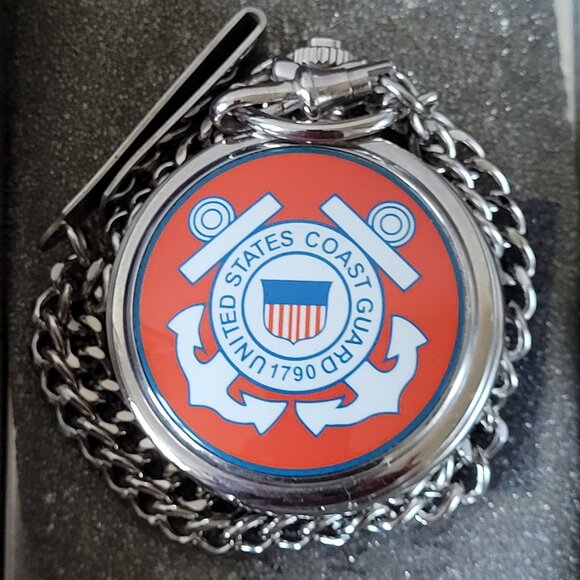 FULLY REFRESHED, VINTAGE 1980's, U.S. COAST GUARD SOUVENIR POCKET WATCH!!! - Picture 2 of 5